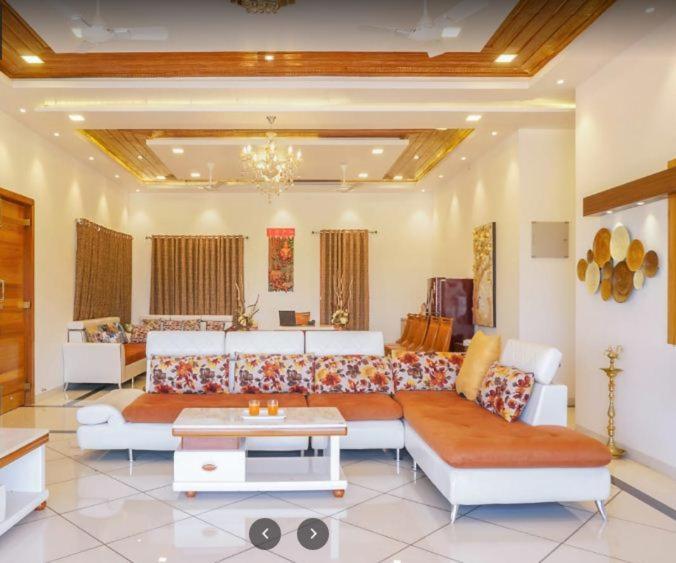 7Bhk Villa With Wonderful View And Good Food Лонавала Екстериор снимка